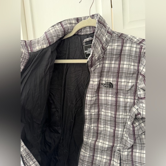 The North Face Plaid Lightweight Puffer Jacket L Black White Packable Coat - Picture 12 of 12